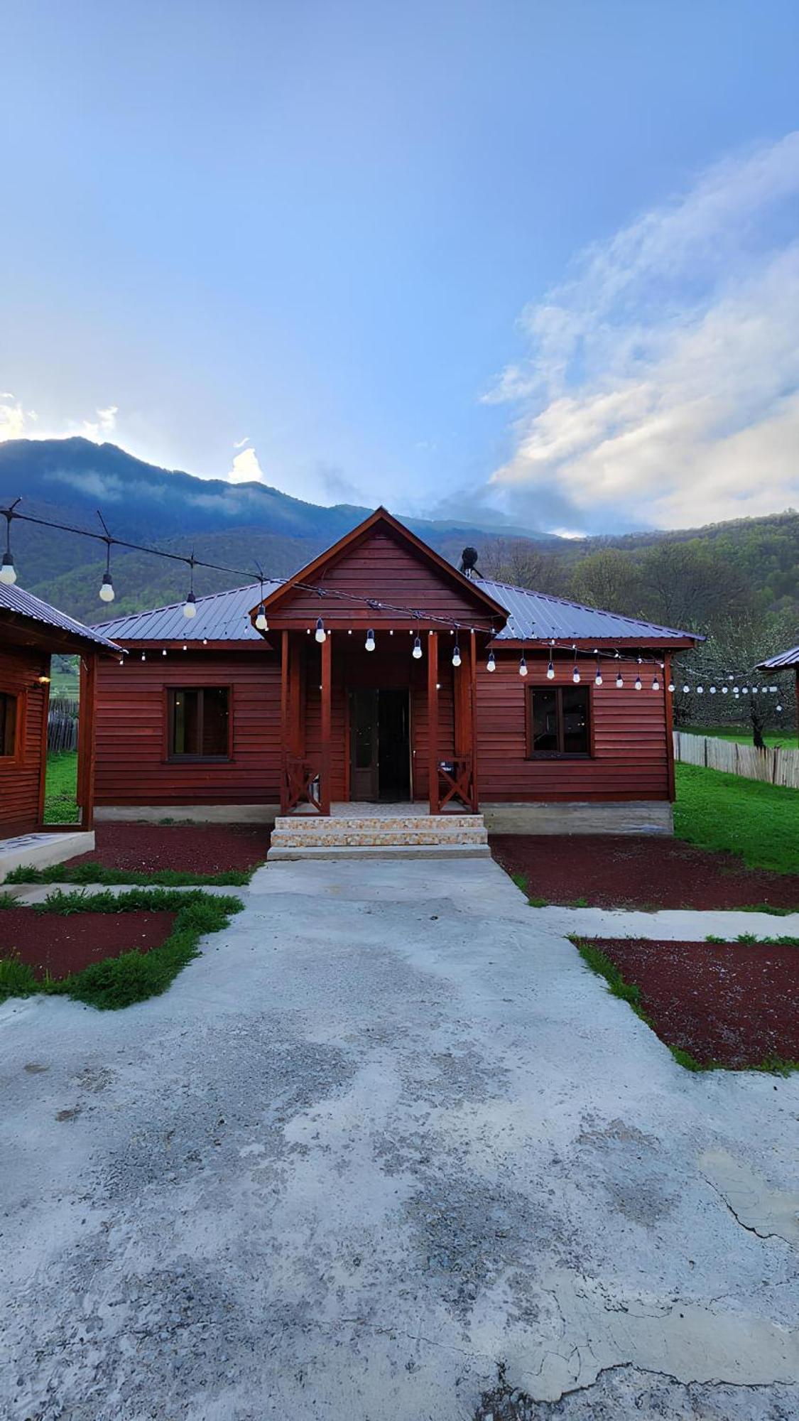 Guest House Ushba Gate 메스티아 외부 사진